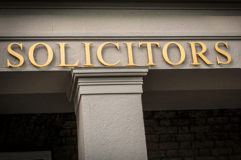 A Guide To Solicitors' Professional Indemnity Insurance - ERM Financial Services (1)