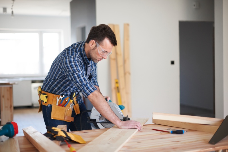 The Benefits Of Public Liability Insurance For Contractors - ERM Financial Services (2)